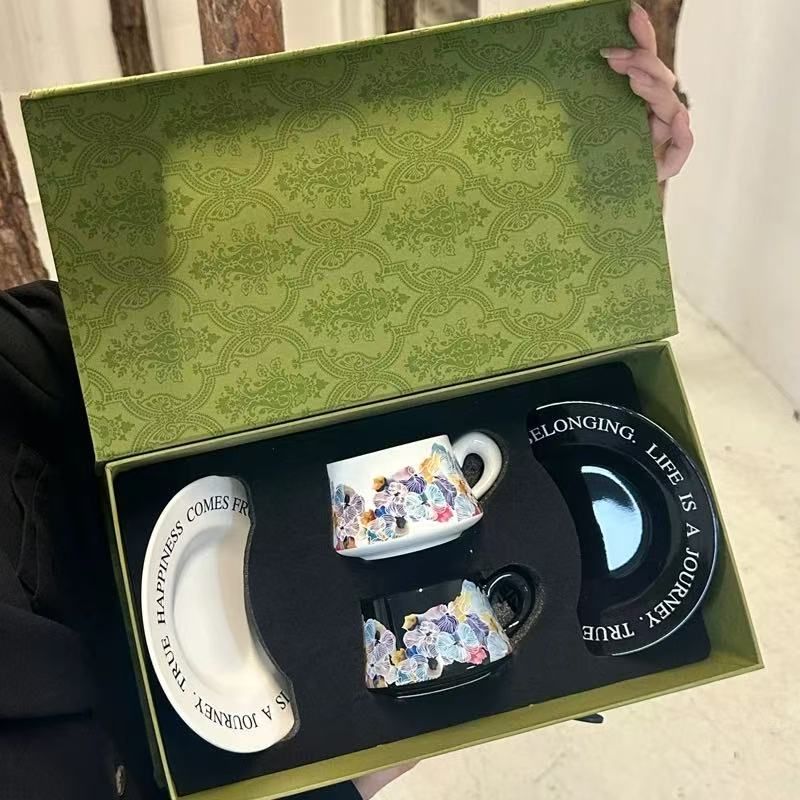 Hand-Painted Watercolor Coffee Cup & Saucer Set – Elegant Gift Box