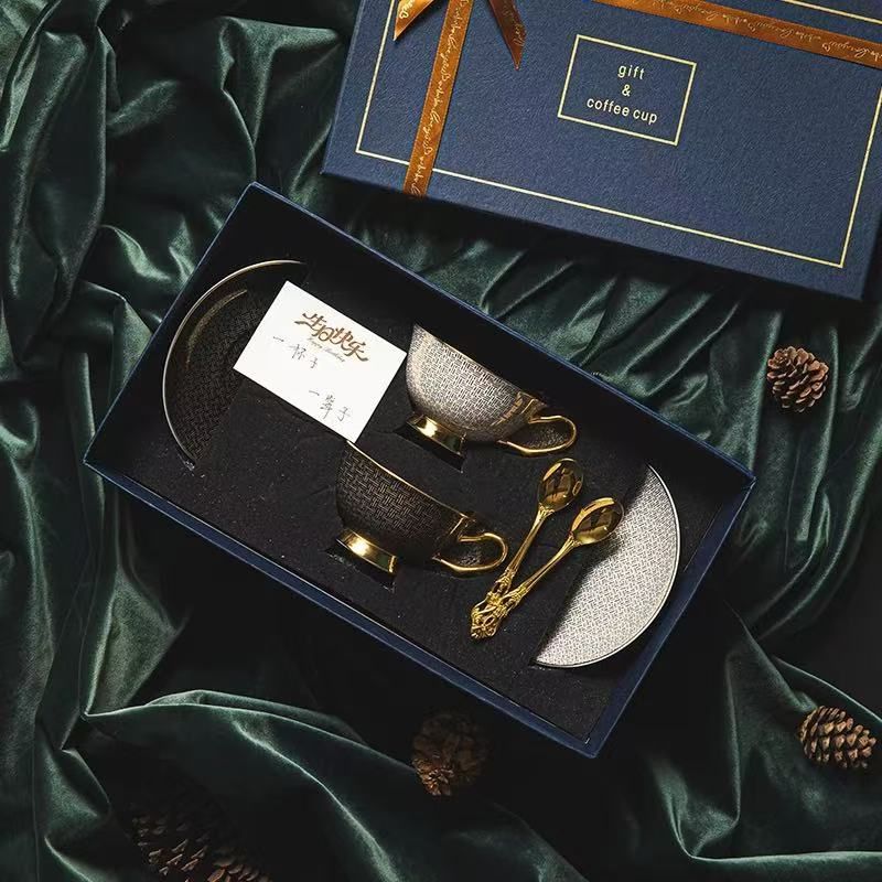 Modern Ceramic Cup Set – The Perfect Wedding & New Home Gift