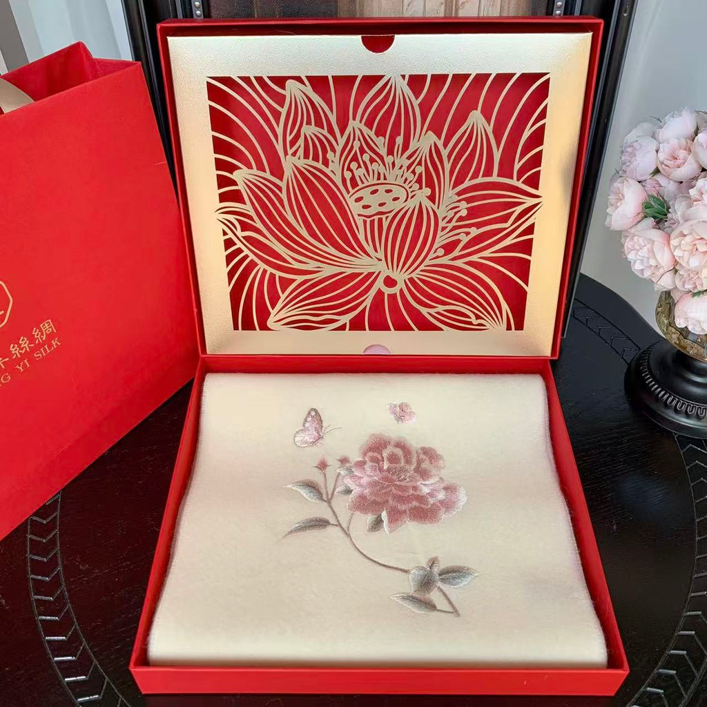 Elegant Peony & Butterfly Pure Cashmere Scarf – Luxury Gift for Mother