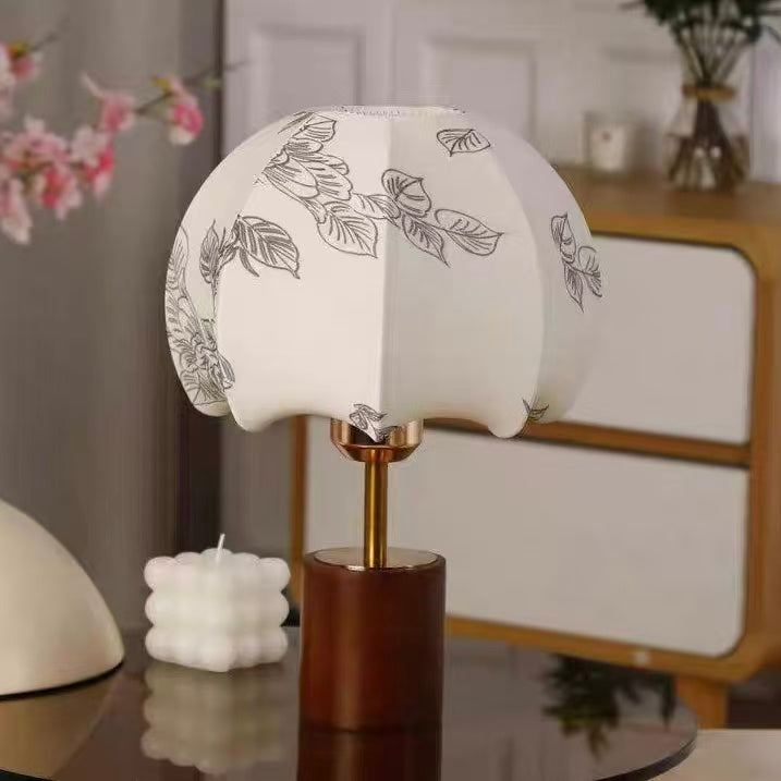 Song Dynasty Aesthetic Table Lamp - Chinese Pastoral Retro Solid Wood Bedside Lamp