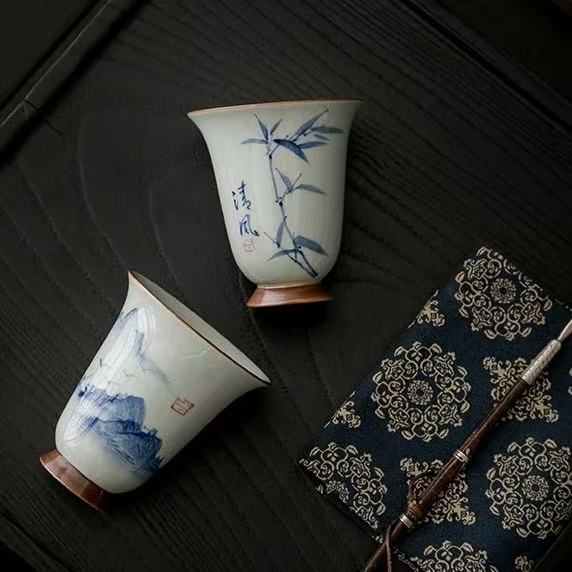 Blue and White Hand-Painted Ceramic Incense Smelling Cup – Retro Gongfu Tea Set & Gift Box