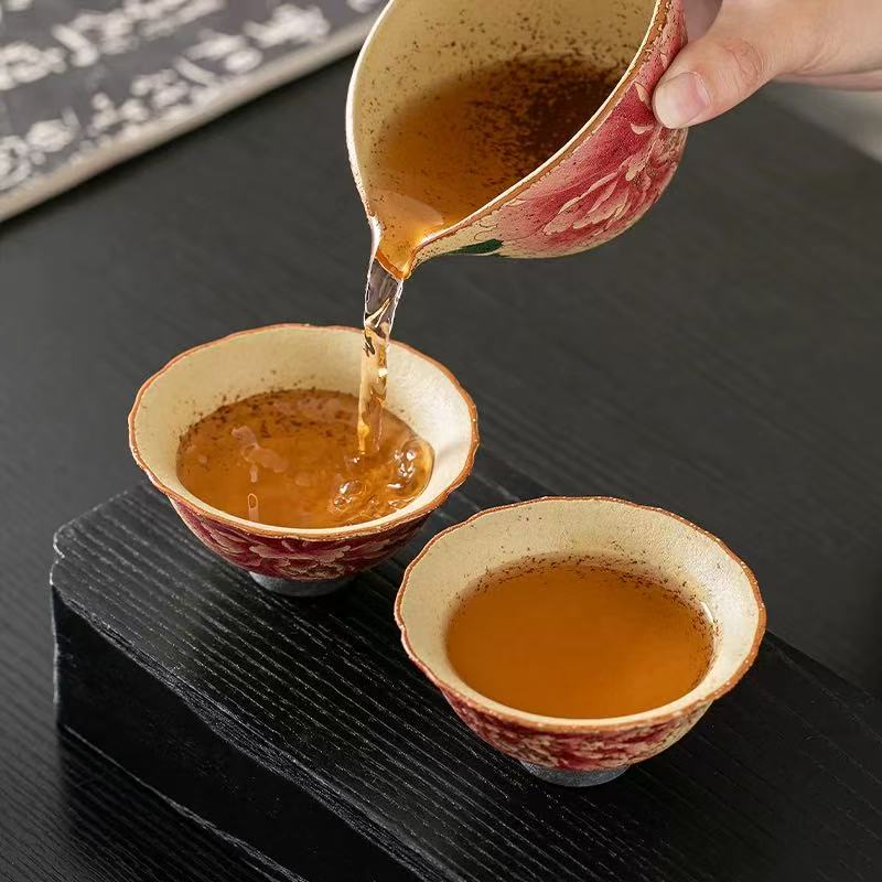 Iron-Red Glaze “Peony” Ceramic Master’s Cup – Wabi-Sabi Retro Small Tea Cup